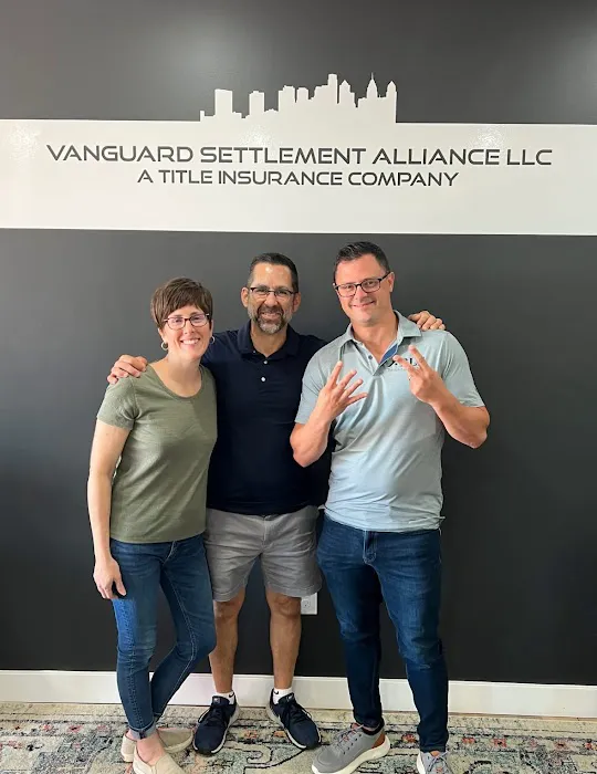 The Rob Lawrence Team - VRA Realty 5