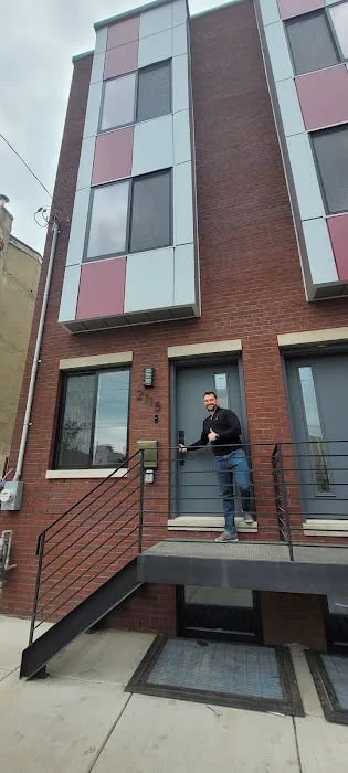 The Rob Lawrence Team - VRA Realty 0