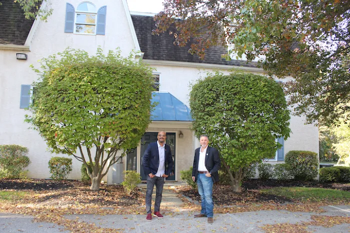 Realty ONE Group Restore Blue Bell 0