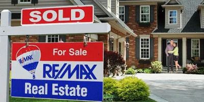 Mary Mastroeni - RE/MAX Central