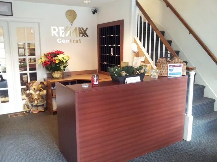 RE/MAX Central 5
