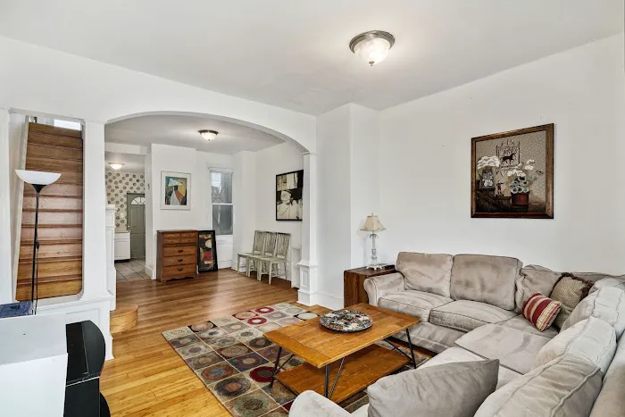 Alisia Snyder, Philadelphia and Bucks County Realtor 7