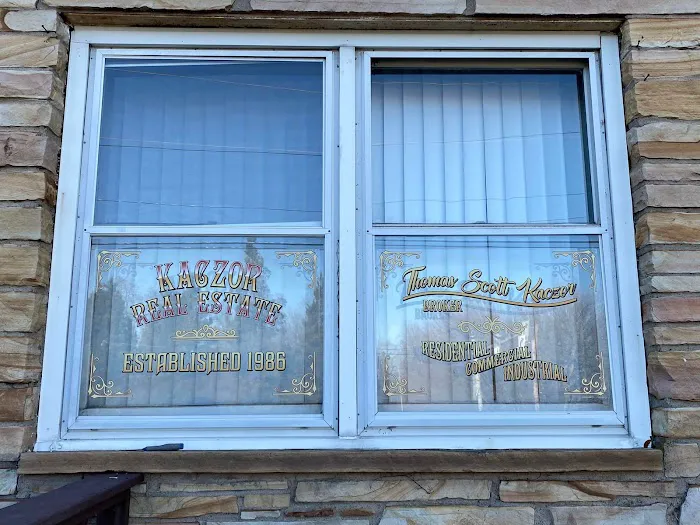 Kaczor Real Estate 8