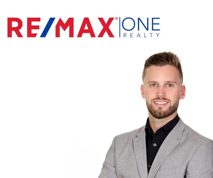 Kenneth Paris - RE/MAX One Realty 0