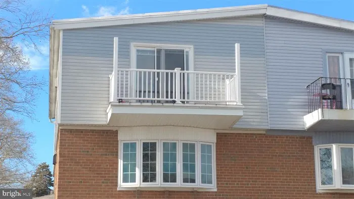 Homestarr Realty 4