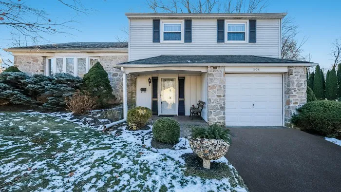 John Spognardi, Realtor/Broker/Owner - RE/MAX Signature 4