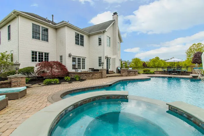 Hazel Smith Group, Keller Williams Real Estate 0