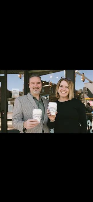 Carolyn Powers Real Estate Team 4