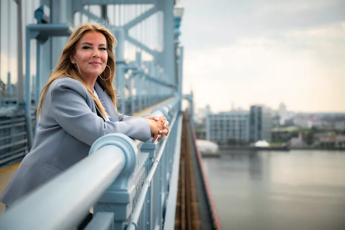 Nicole Peranteau Realtor @ REAL Brokerage 4