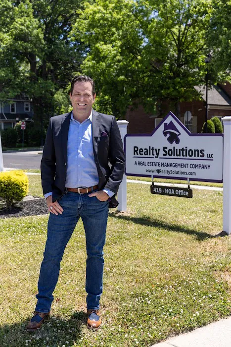 Realty Solutions, LLC 9
