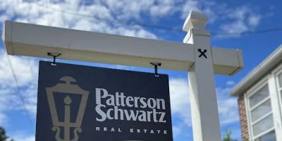 Brooke Kelly, Patterson Schwartz-Greenville