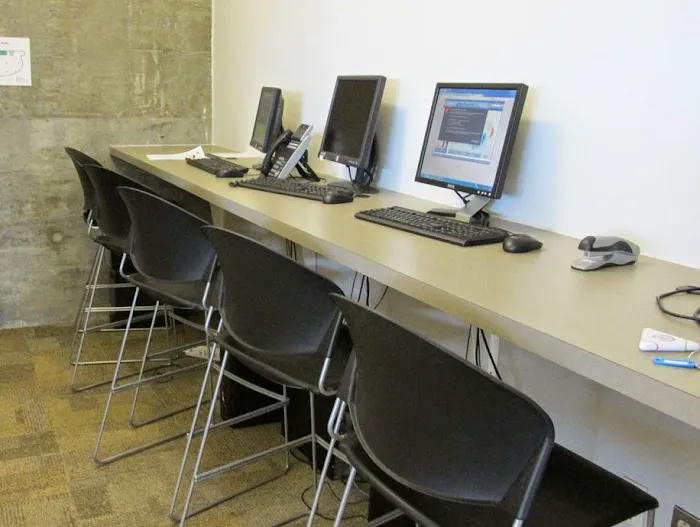 RE/MAX Access 7