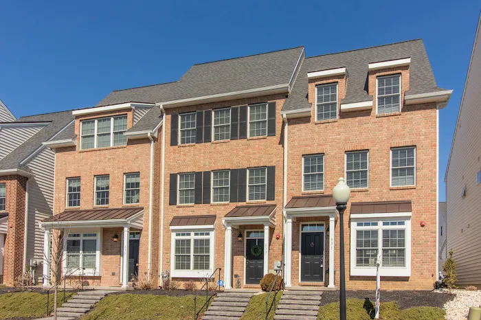 Marilee Wolf, Realtor 8