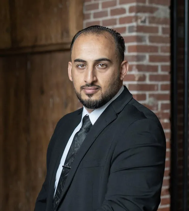 Hamza Bisharat Realtor 4