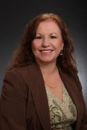 Carmella Thompson Real Estate 1
