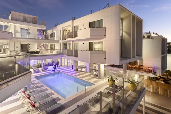 Short-Term Homes for Rent in Santa Monica