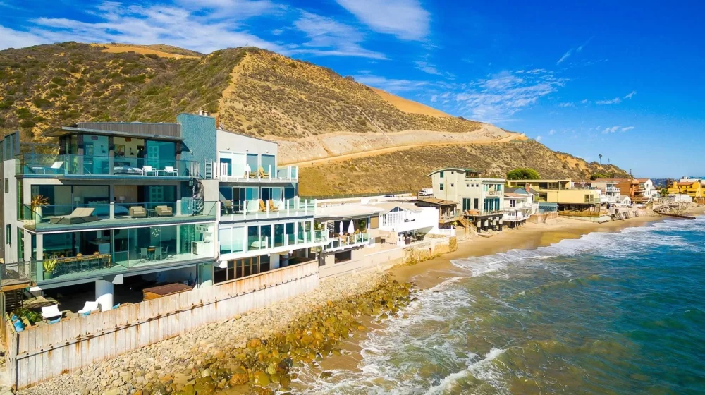 Beachfront Apartments for Rent in Malibu – Live by the Ocean