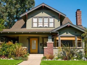 Best Home Selling Tips for 2025: Maximize Your Home's Value and Sell Faster