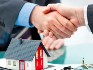 How to Handle Multiple Offers When Buying a Home: Expert Tips and Strategies