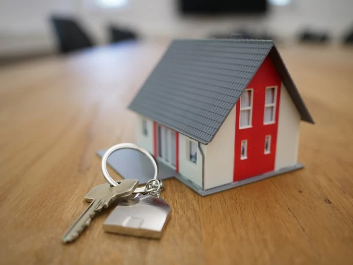 Practical Tips for Renting Out Your Home While Traveling for a Smooth Experience