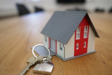 Practical Tips for Renting Out Your Home While Traveling for a Smooth Experience