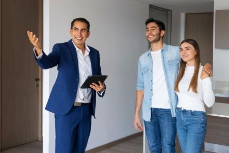 How to Choose the Right Real Estate Agent for Your Needs: Expert Tips and Insights